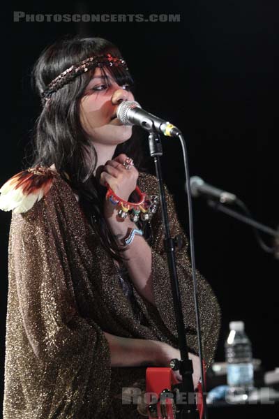 BAT FOR LASHES - 2007-10-24 - PARIS - Trabendo - 